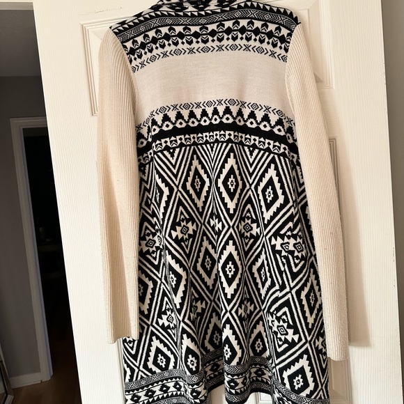 Kenar Black & White Sweater Duster size L - Picture 4 of 4